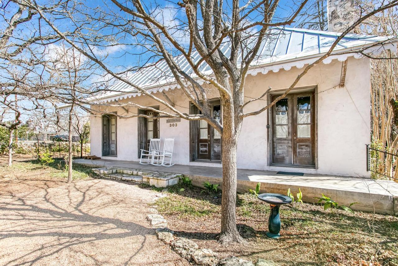 Adams Travis - 1B1Ba, Pet Friendly With Fee, Walk To Main Villa Fredericksburg Exterior photo